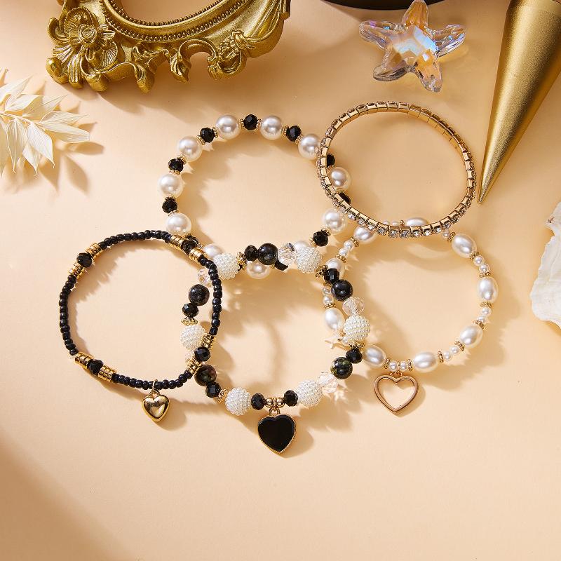 Liquid Metal Geometric Bracelets Set For Women Irregular Imitation Pearls Heart Beaded Bracelets Party Jewelry Gifts