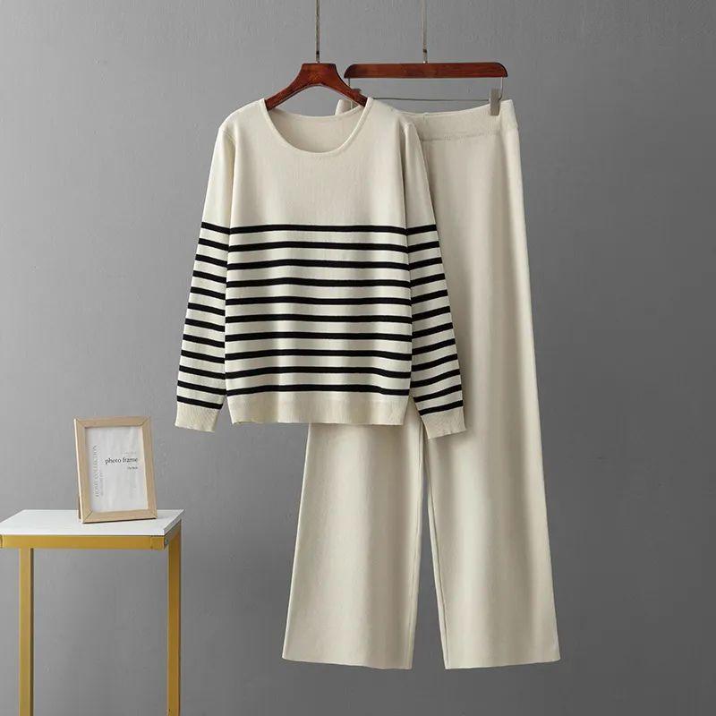2025 Spring and Autumn New Casual Fashion Set Fashionable Age-Reducing Striped Knitted Top Wide-Leg Trousers Two-piece Set Women