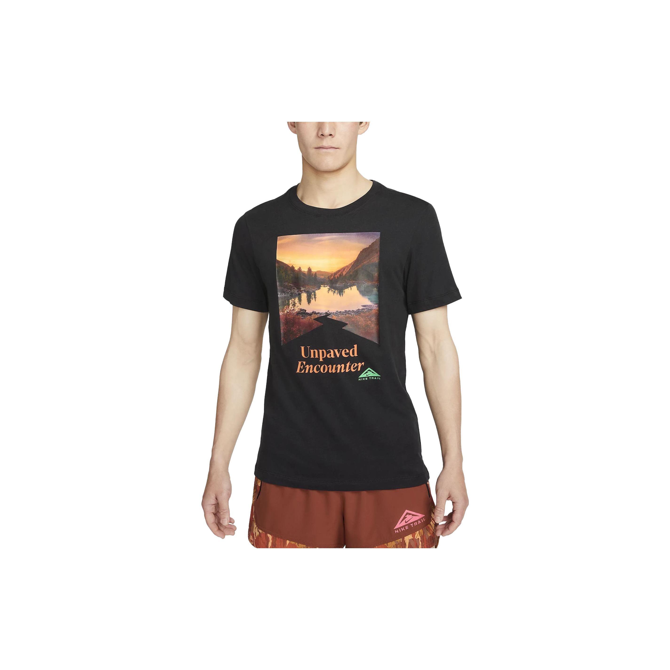 Nike Trail Dri-Fit T-Shirt mit scenic Muster, Rundhalsausschnitt, Kurzarm, Herren Oberteile, Schwarz FD0121-010 L beige