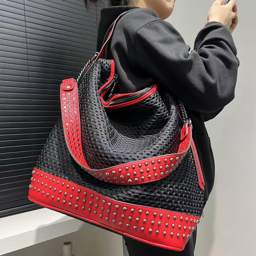 Women'S Rivet Splicing Shoulder Bag Large Capacity Retro Mesh Handbag