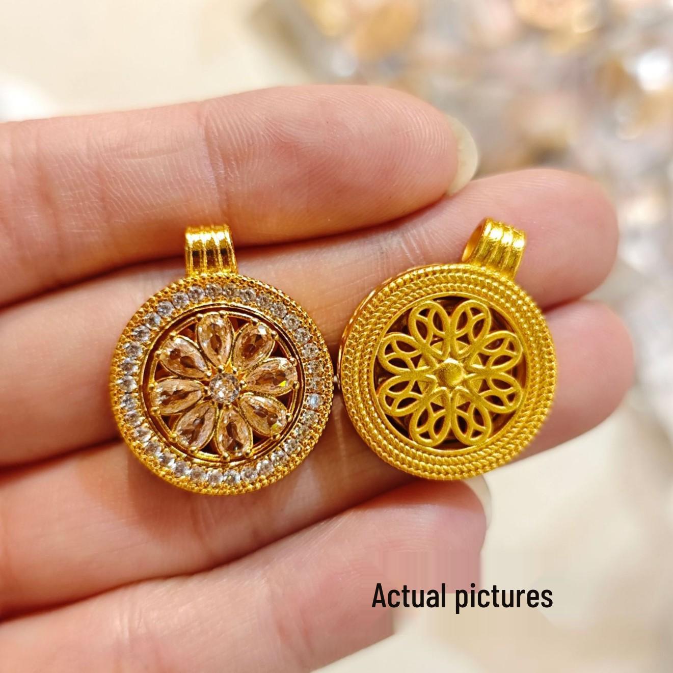 

Gold Sunflower Rotatable Pendant - Attract Wealth, Happiness, and Completeness