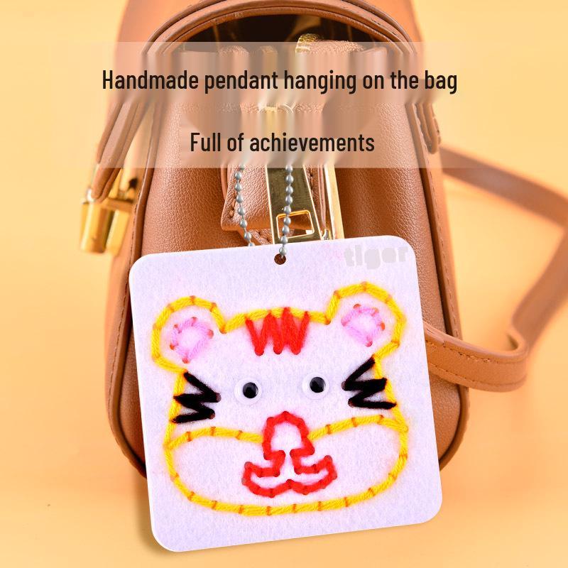 Montessori DIY Threading Toy Kit: Kindergarten Non-Woven Fabric Sewing Set