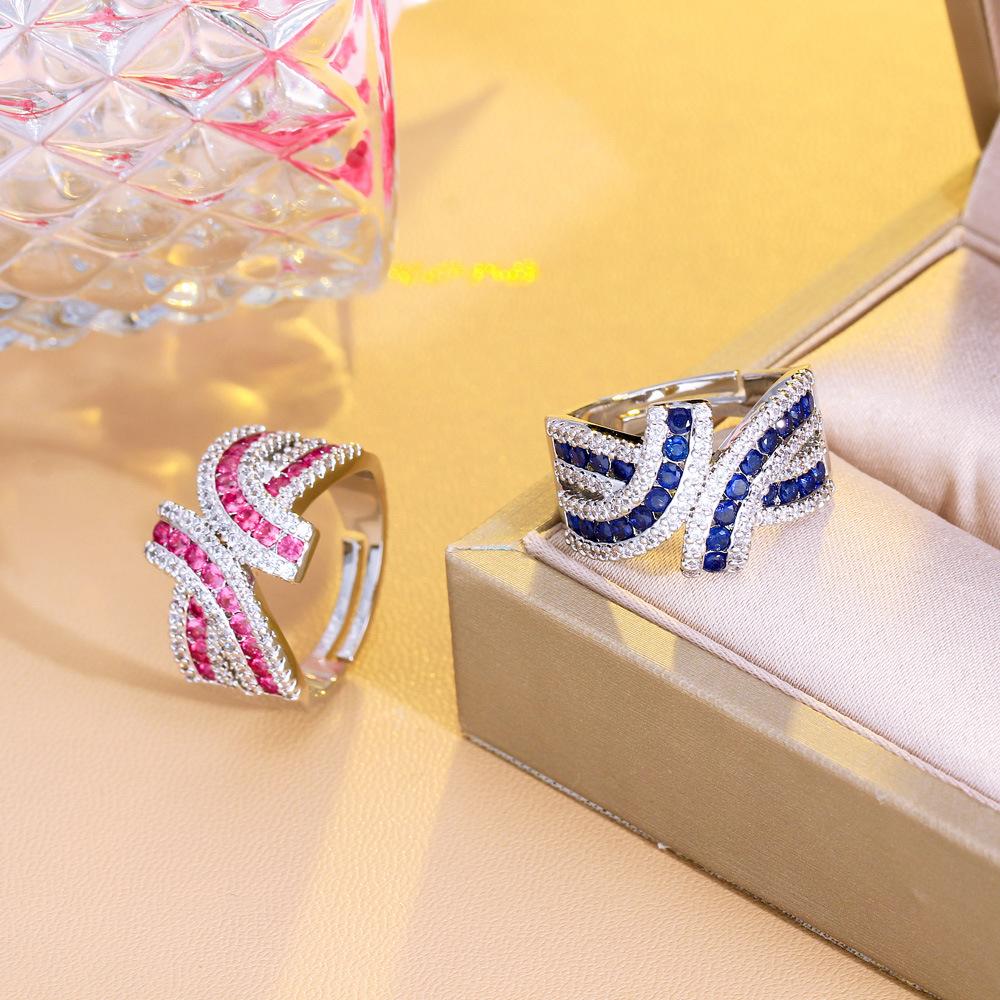 Bright Atmospheric Luminous Ruby Ring Three-Dimensional Irregular Strip Open Ring Ring