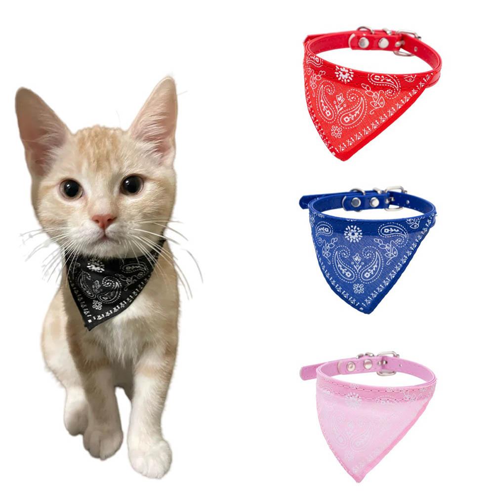 Verstellbares Süßes Bedrucktes Bandana Katzenhalsband Welpen Hund Katze Schal Halsband Verstellbares Dreieckiges Haustier Banadana Halsband für Kätzchen