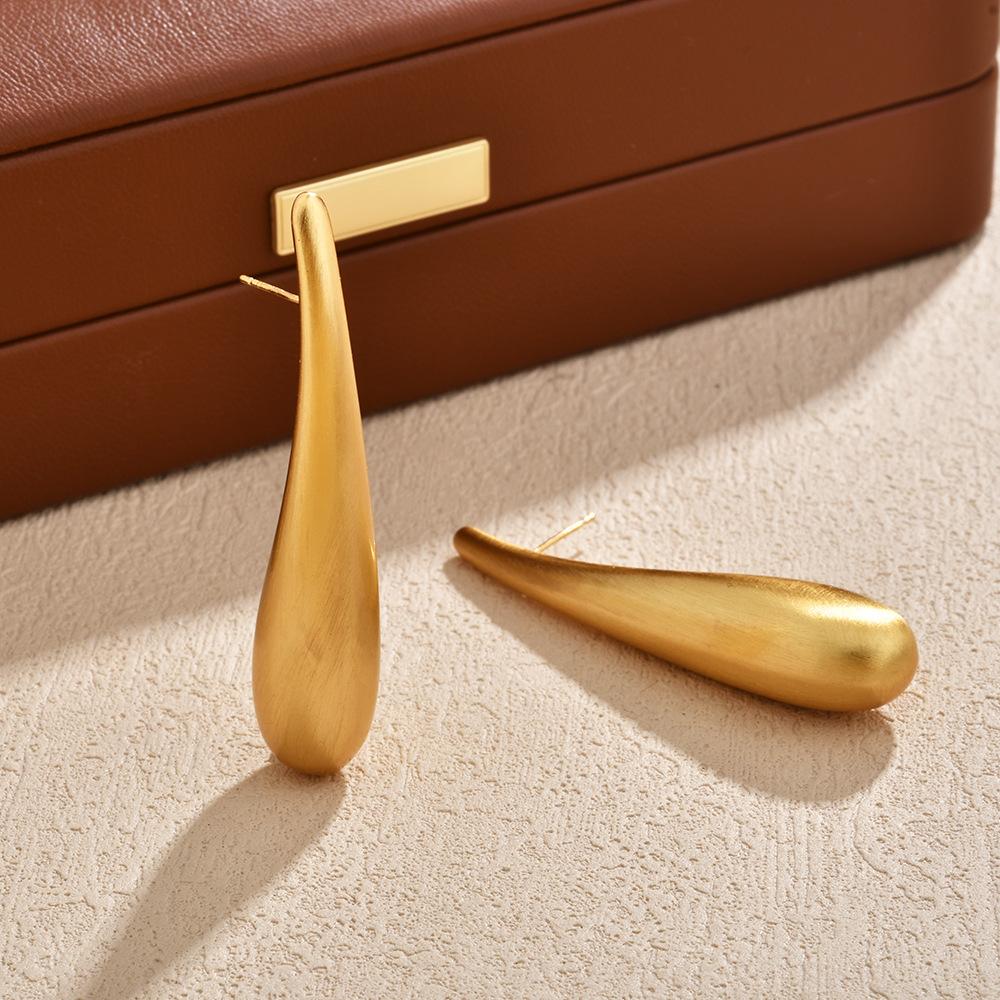 European and American Unique Design Exaggerated Long Brushed Water Droplet Personalized Fashionable Earrings for Women