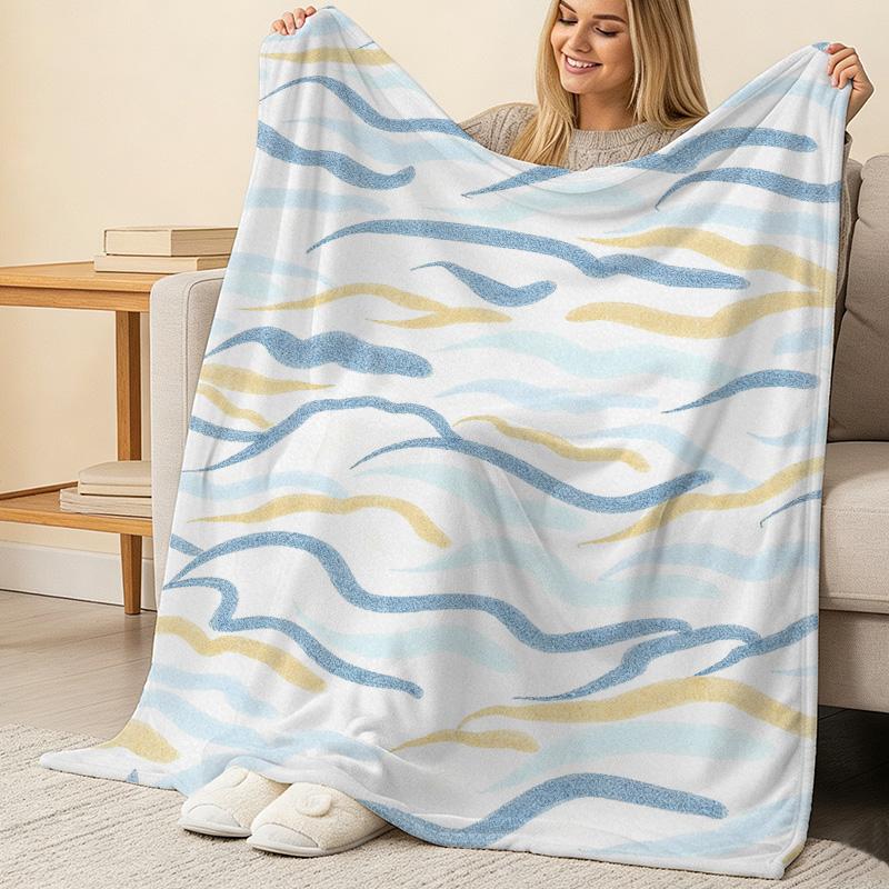 Soft Flannel Fleece Blanket, Breathable Minimalist Design, Skin-friendly Warm & Stylish, Ideal for Home Relax & Christmas/Halloween Use