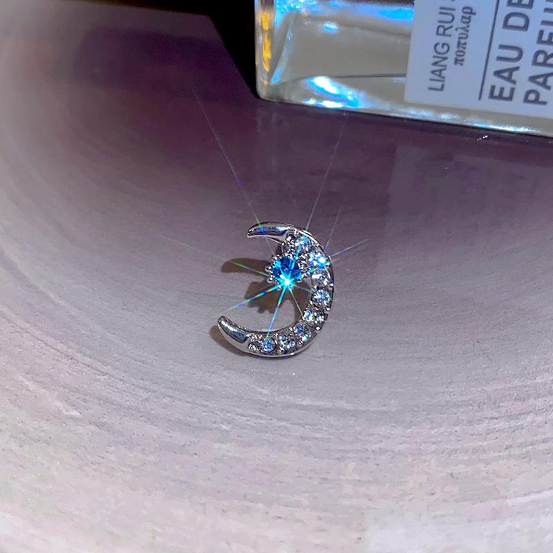 Korean Style Blue Zircon Star Moon Stud Earrings For Women Exquisite Sweet Cute Temperament Earrings Wedding Jewelry A2311 silver