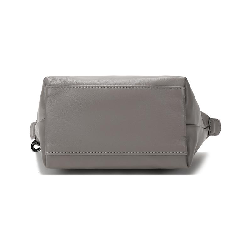 Longchamp Le Pliage Cuir 17 Mini Dumpling Bag Women Shoulder Bag Dove-Gray 1500757P55