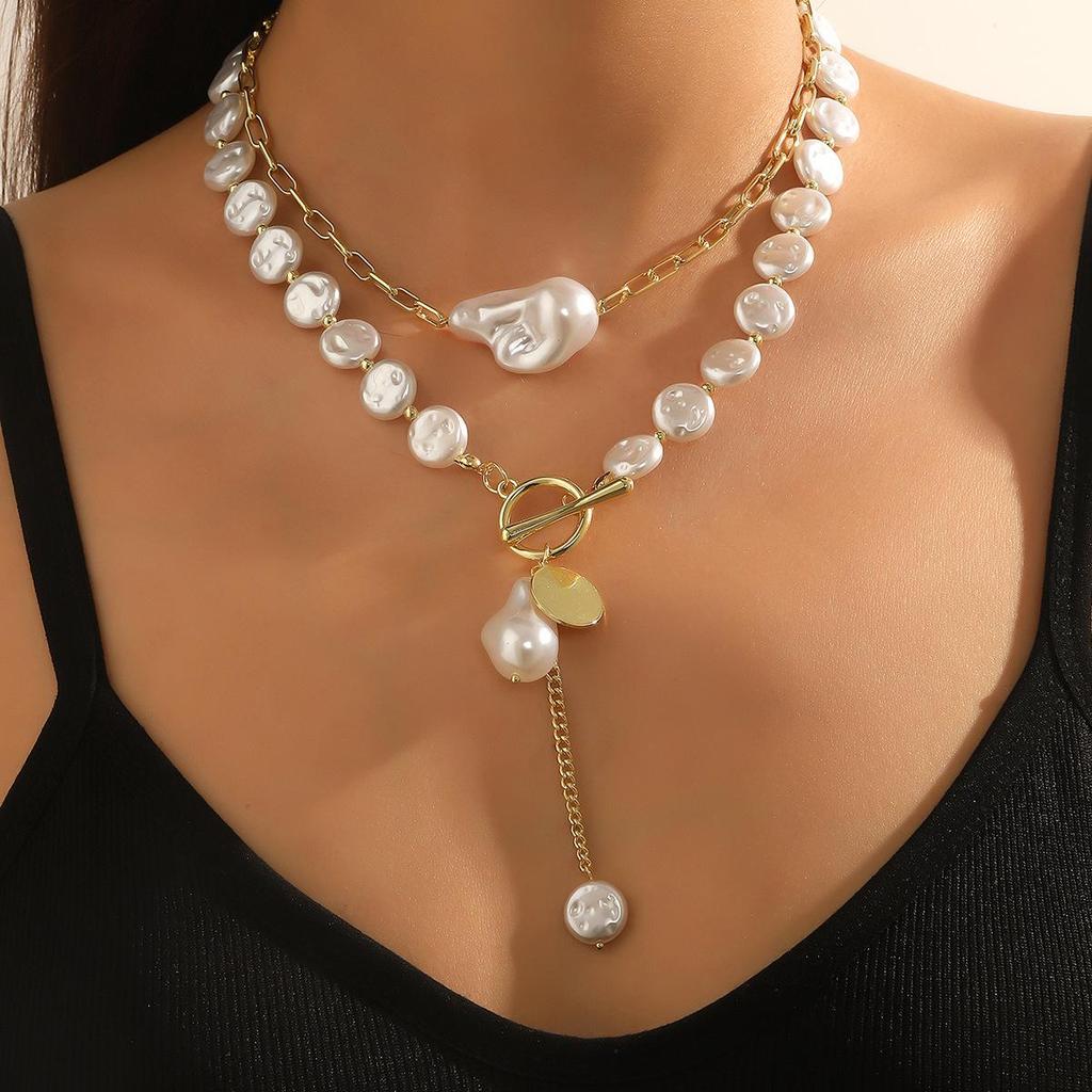Vintage-Inspired Baroque Pearl Necklace: Light Luxury and Irregular Design