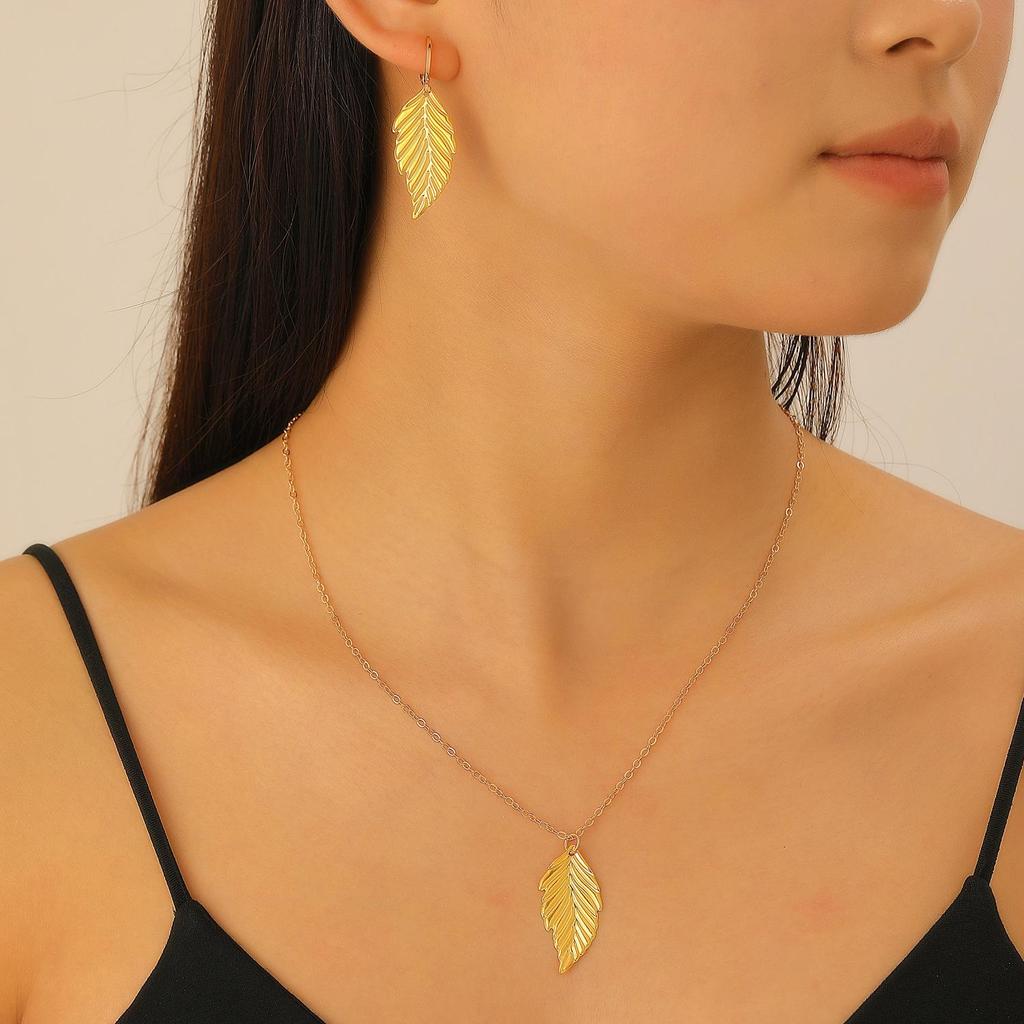 Gold Leaf Open Bracelet Ring & Earring Necklace Set - Women's Fashion Trend