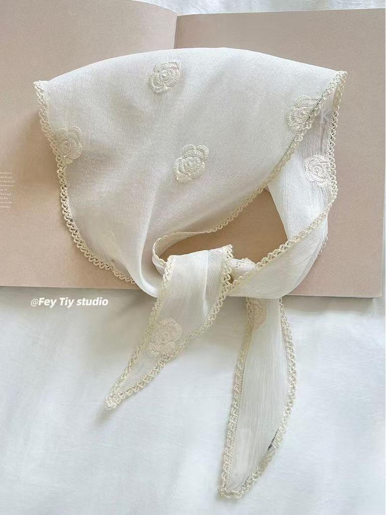 2025 Pastoral Style Lace Triangle Scarf & Plaid Ribbon Hairband