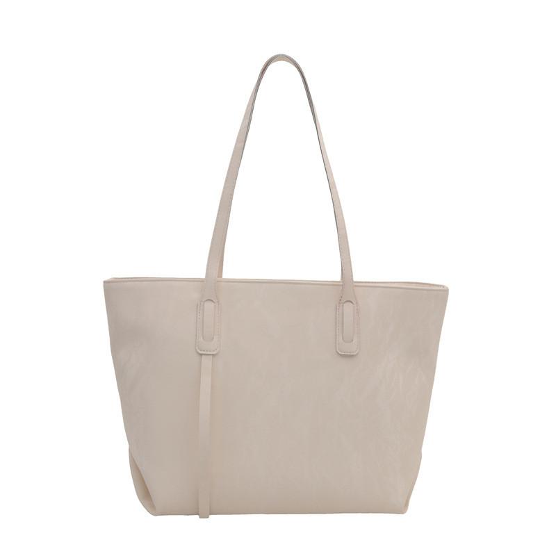 Large Fashionable Tote Bag For Women Versatile Commuter Purse For Daily Use