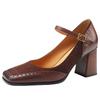 Frühling 2025 neue Retro-geschnitzte eckige Zehenpartie flacher Ausschnitt Einzelne Schuhe Damen Herbst Ein-Wort-Schnalle braune hochhackige Mary Jane Schuhe