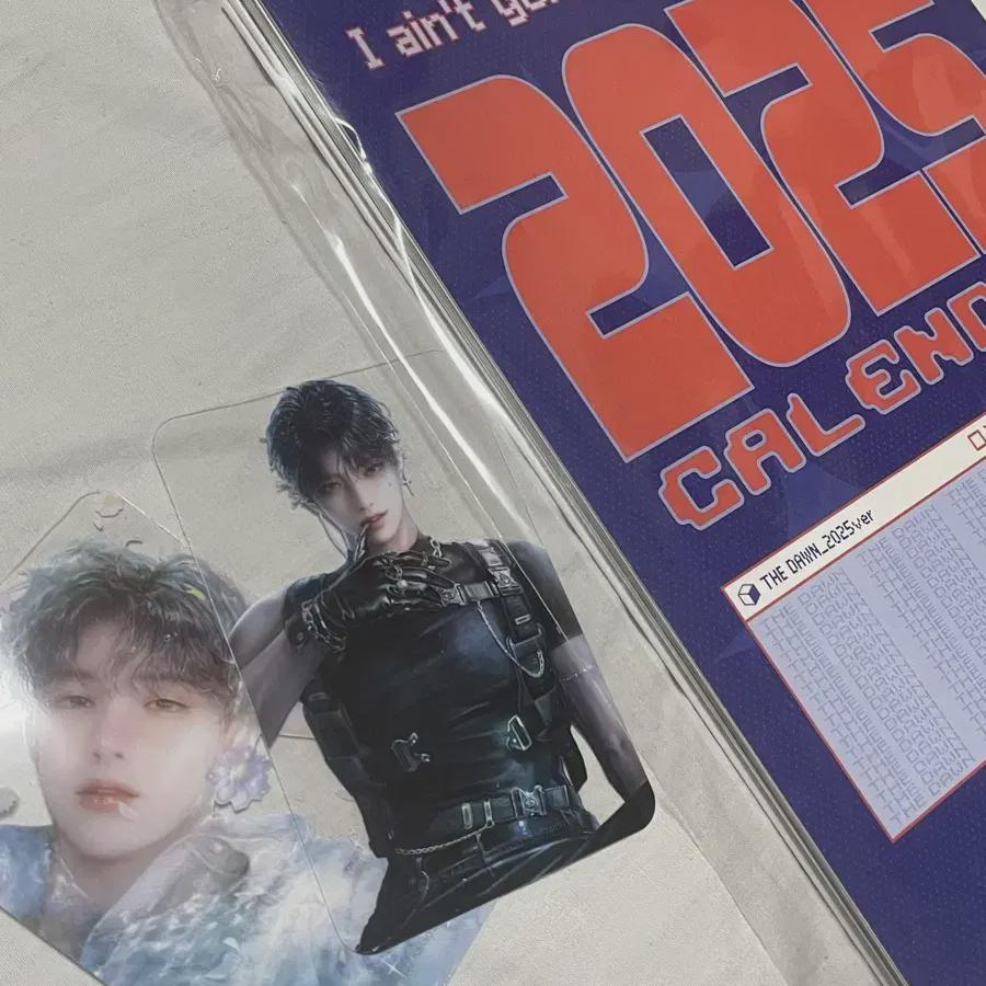 

Maansal Seo Ho-yoon Photocard + Calendar Tumblebuck Funding