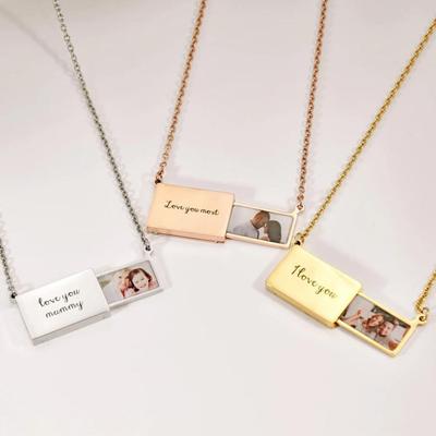 Personalizovaný kreativní vysouvací foto obálkový náhrdelník