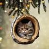2D Kočičí Dekorace Závěsná Akrylová Kočka v Dírce Stromu Dekorace Ozdoba na Vánoční Stromek pro Milovníka Koček Dárek Slavnostní Dekor