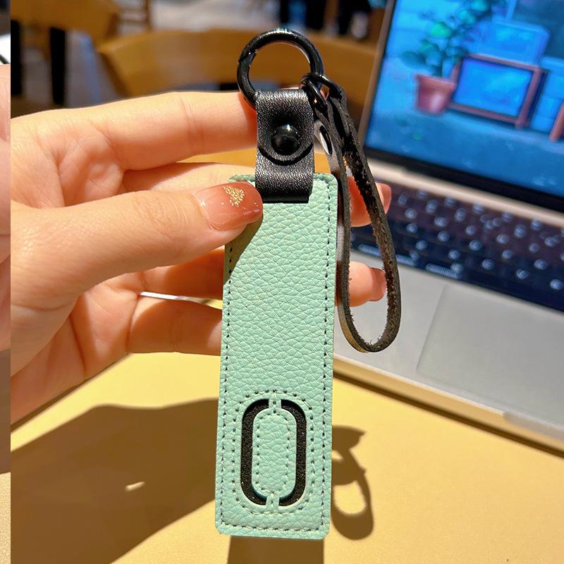 Leather Alphabet Keychain Tags for Car Ornaments & Luggage
