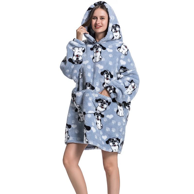 Cozy Autumn/Winter Pumpkin Blanket Sweatshirt: Thick Cotton Velvet Bathrobe for Indoor and Outdoor Warmth