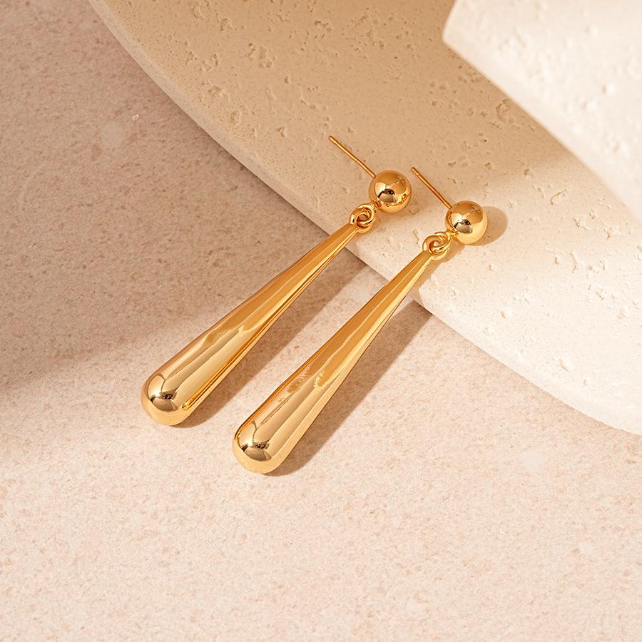 Simple Metal-sensitive Glossy Water Drop Silver Needle Earrings, European and American Commuter Niche Earrings, 