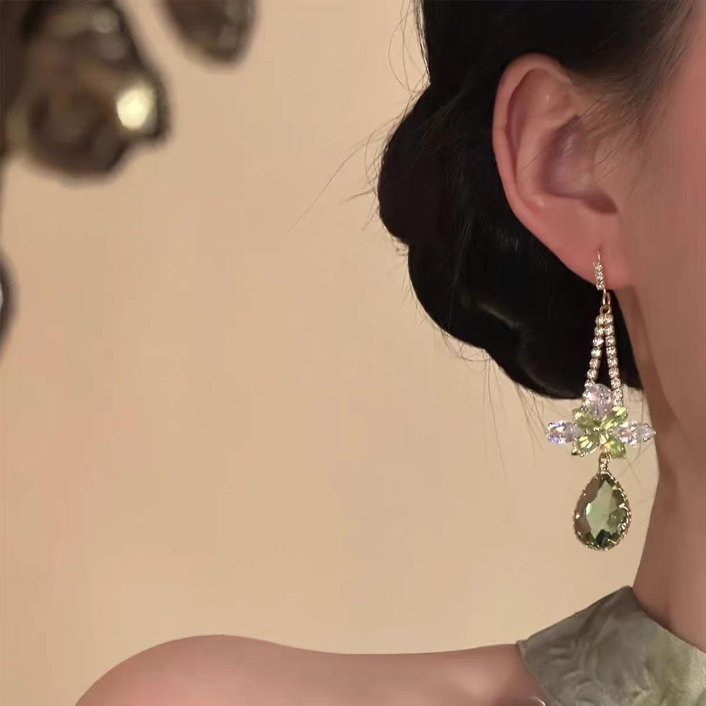 "Green" New Chinese Retro Green Flower Water Drop Fringed Earrings High-end Light Luxury Temperament Earrings