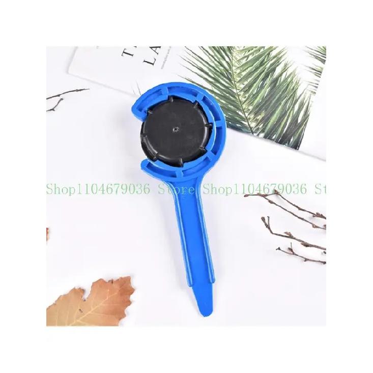 652F Slip Resistant Plastic Container Opener Tool accommodates Various Cover measurements 22.5cm Long