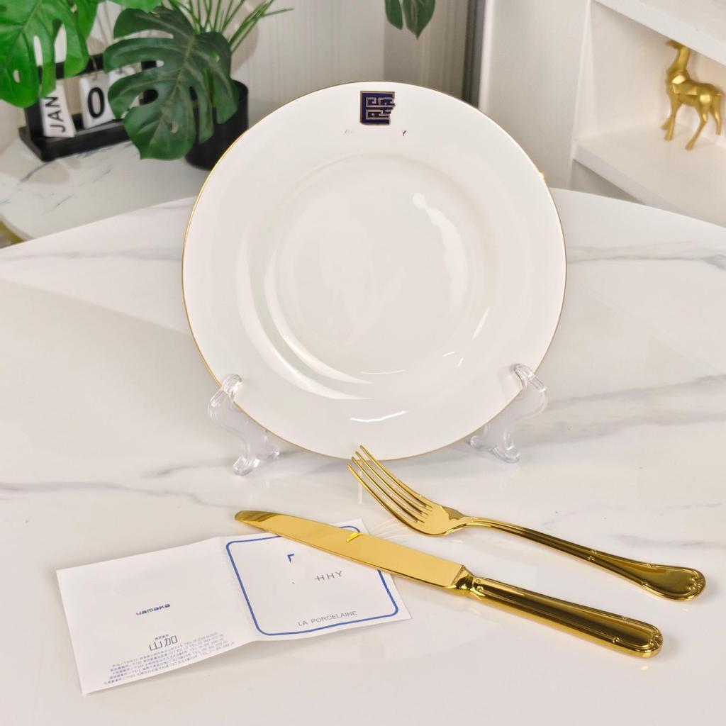 Elegant Bone China Plate Set: Large & Small Round Ceramic Dishes, Perfect for Hotels - Simple & Stylish Tableware Combination.