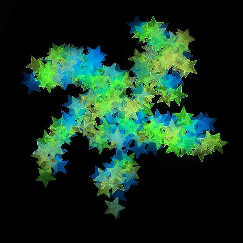 100-Piece 2-3cm Fluorescent 3D Star Wall & Refrigerator Glow Stickers