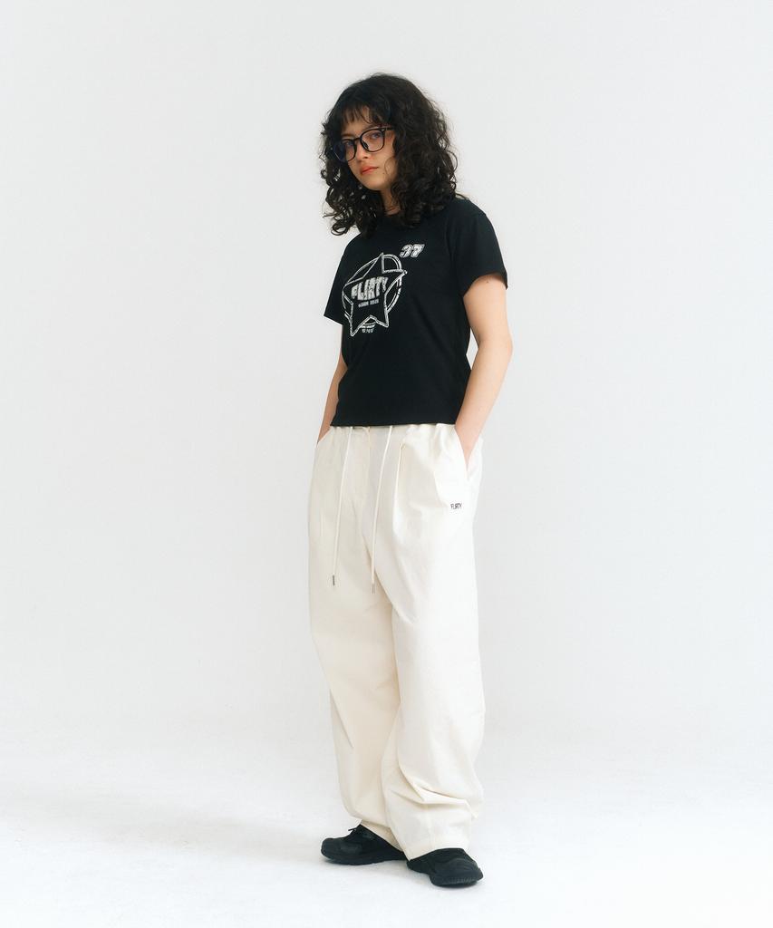 Peulleoti Balloon Fit Point Pants (White)