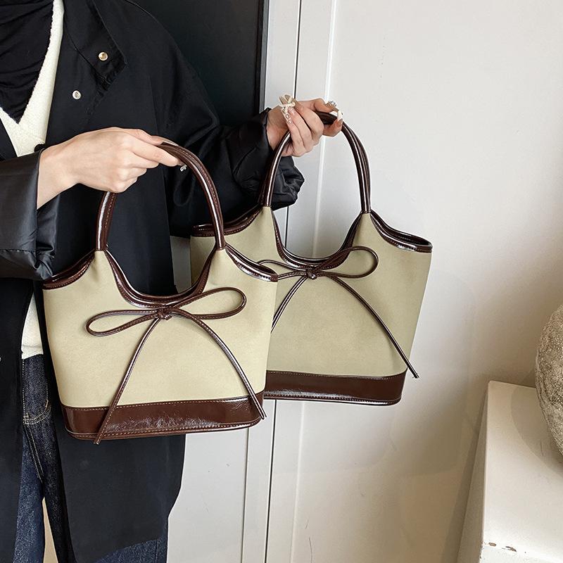 Premium Sense Large Capacity Underarm Bag Women's Bag 2025 New Fashion Versatile Shoulder Bag Leopard Print Fashion Tote Bag