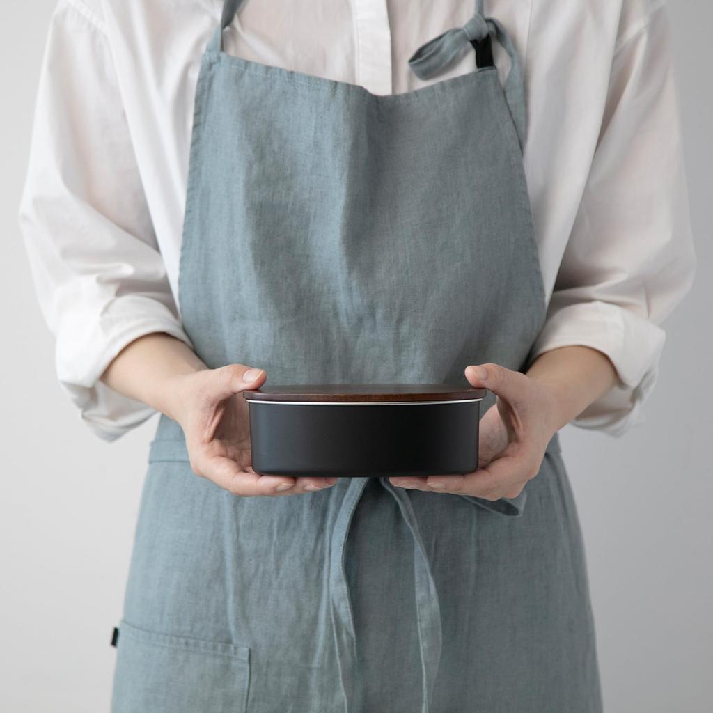 Nonoji Stainless Steel Lunch Box Oval Microwave and Dishwasher Safe Stylish and Simple Lunch Box Natural Wood Lid Black