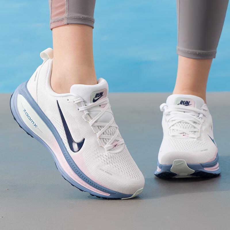 Nike Women s Everyday Running Shoes HM6804-115 EU 36