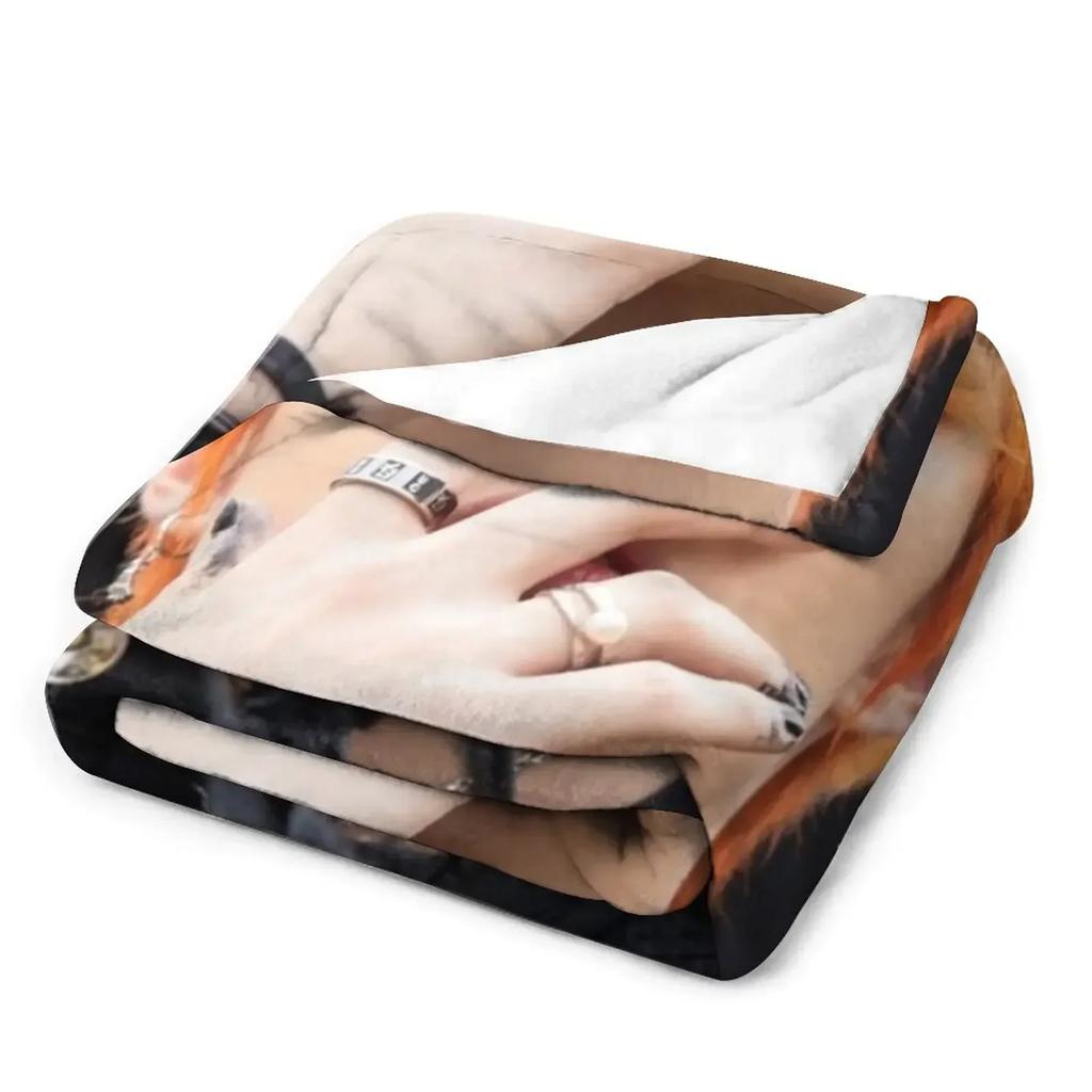 MINGI ATEEZ - SPIN-OFF: DAL TESTIMONE HALAZIA Coperta da tiro Divano Coperta per divano decorativo Coperte vintage