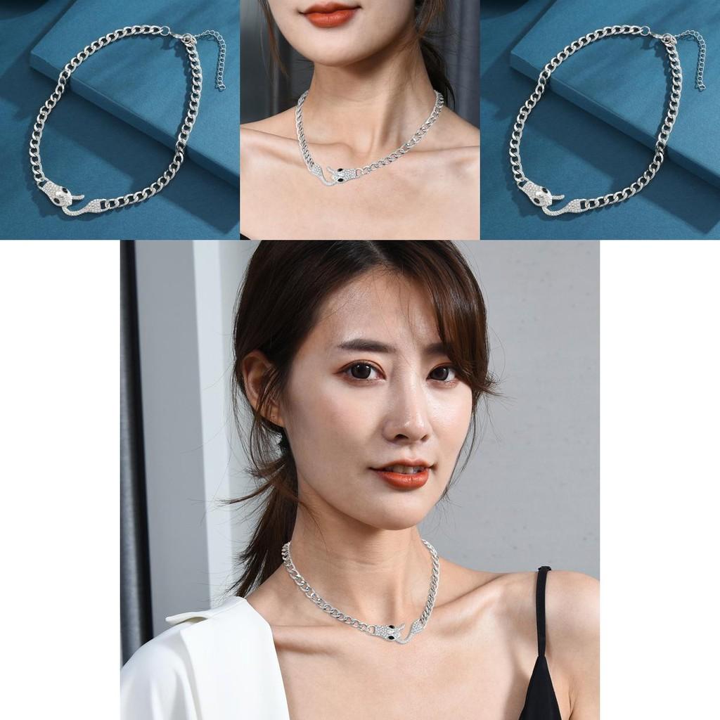 Modern Snake Minba Design Necklace Versatile Goldplated Jewelry For Stylish Commuters