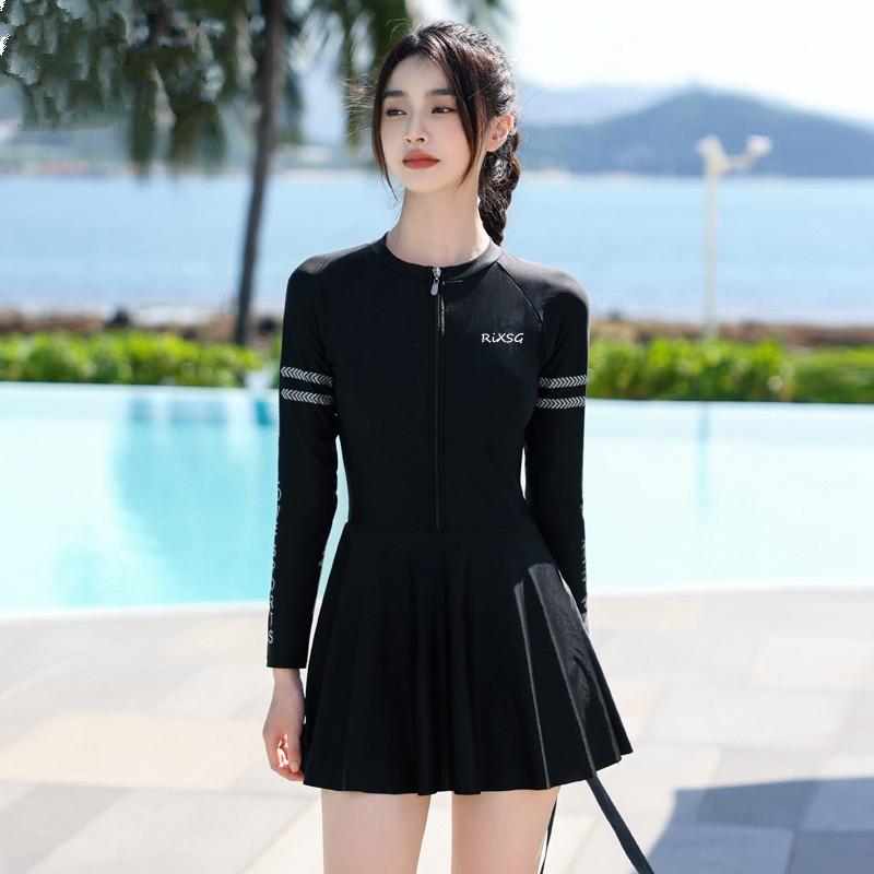 

One-piece Swimsuit Women s Conservative Long-sleeved Slimming Belly-covering Swimming Pool Straight Angle Sports Suit M чёрный