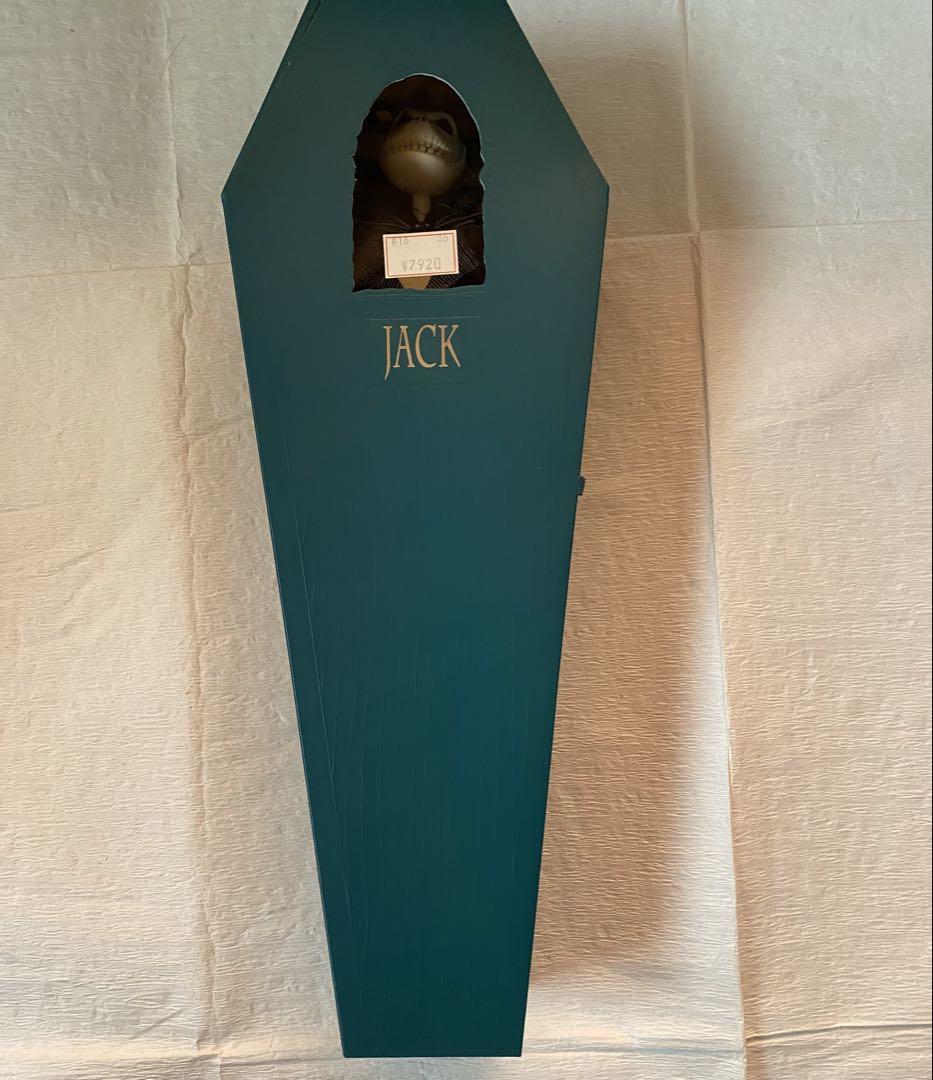 

[Б/У] 056 Фигурка Джека из «Кошмара перед Рождеством»