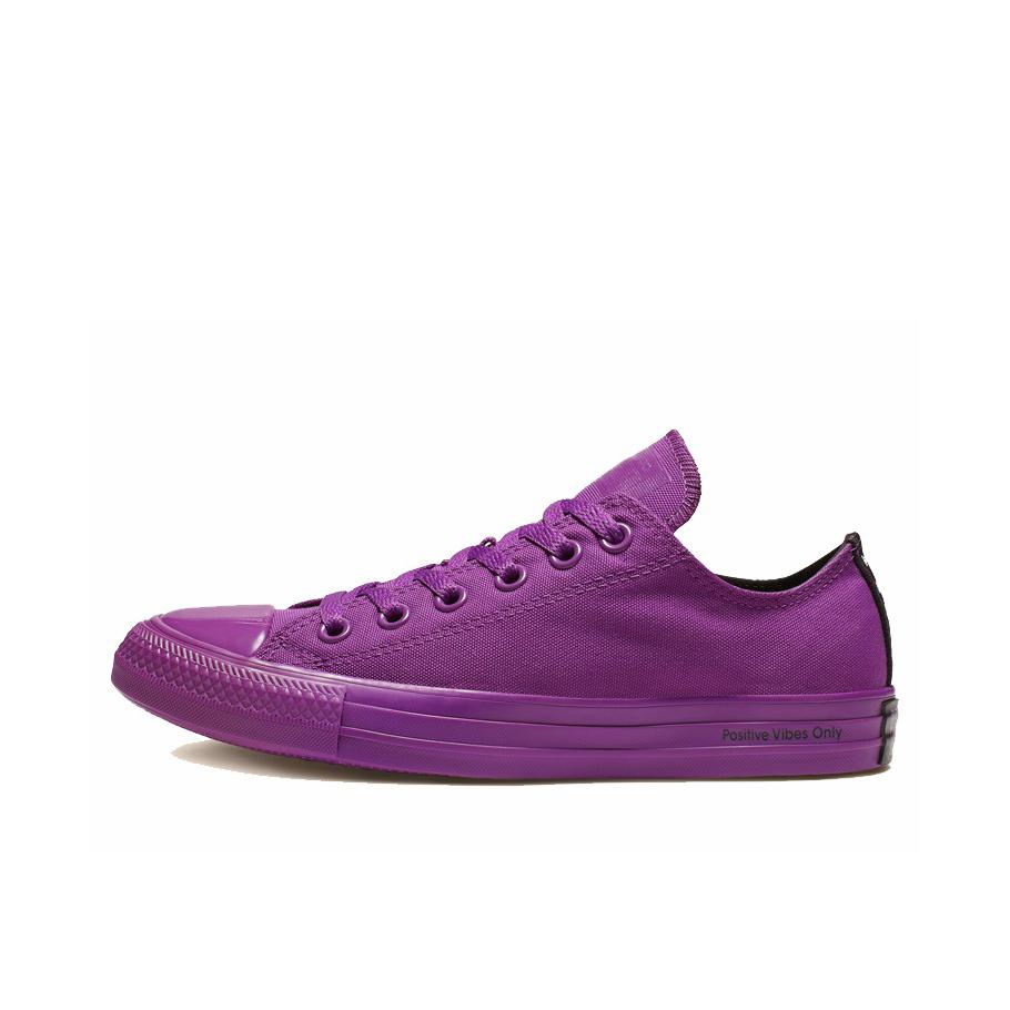 

Chuck Taylor All Star Opi x Chuck Taylor All Star Converse Low Positive Vibes Only 165661C 36