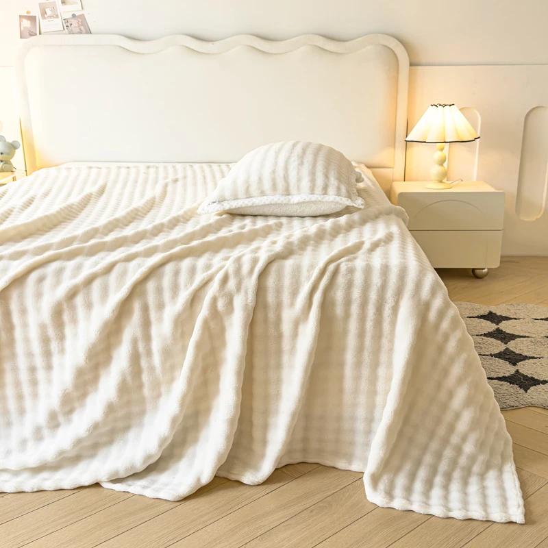 Plush Flat Bedsheet Skin-friendly Bed Linen Solid Color Flat Sheet Home Warm Blankets  (No Pillowcase)