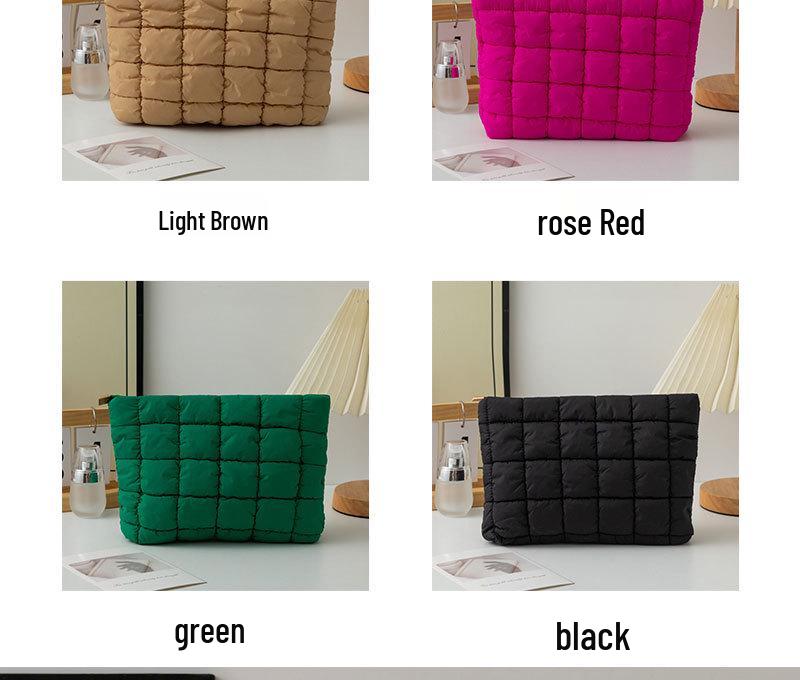 Trendy Women's Solid Color Pleated Makeup Clutch: Versatile, Fashionable, Stylish Plaid Bag