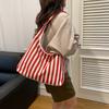 Small fresh striped handbag shoulder large capacity casual bag new women's bag messenger bag bucket bag