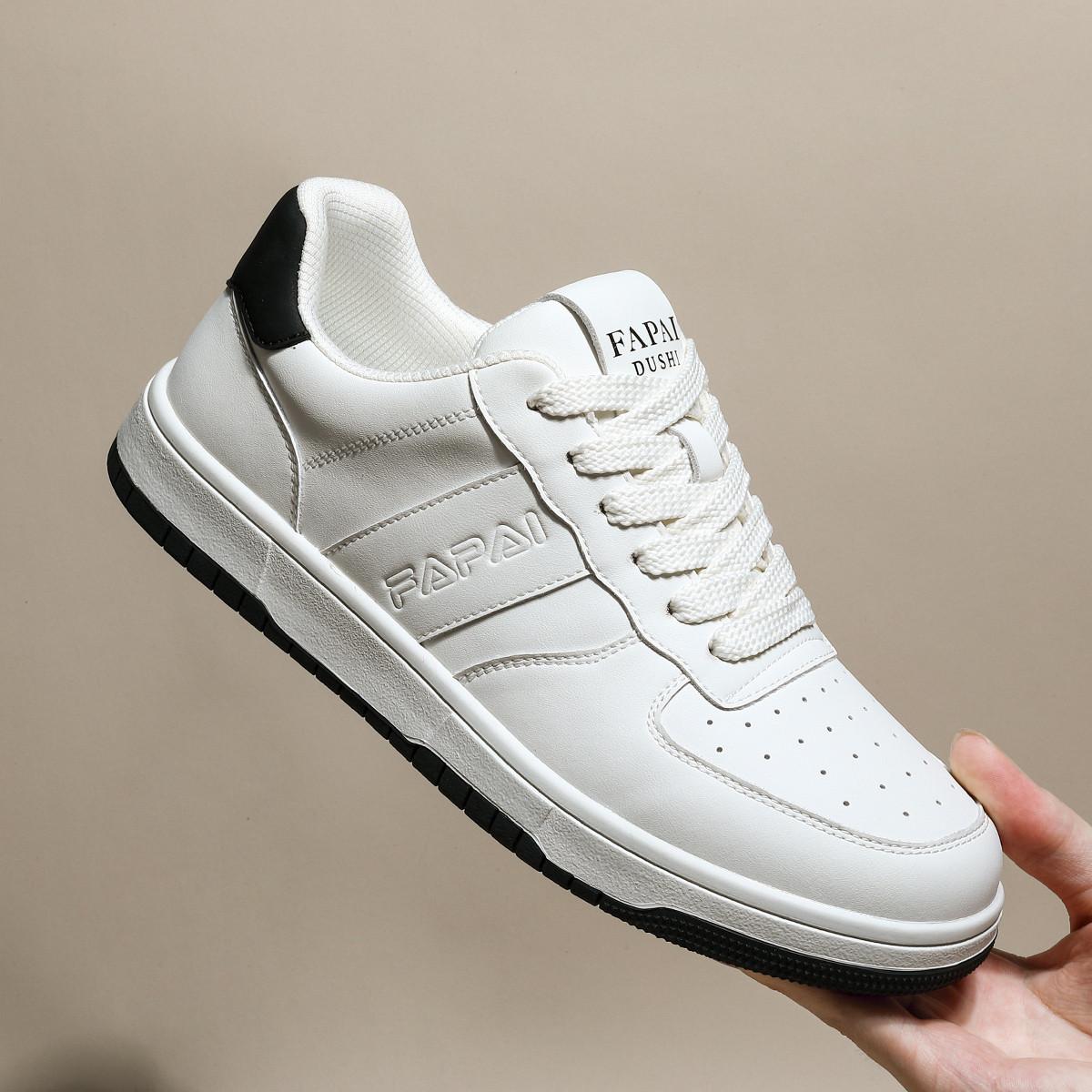 

2025 new men s board shoes couple casual shoes fashion trend versatile white shoes men s high sense of wear resistance 43