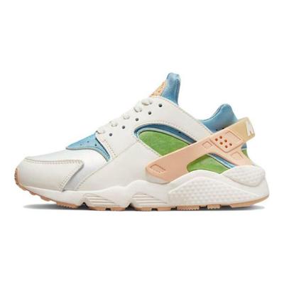 Air Huarache SE Sun Club Dámske tenisky Biela Plachetnicová Nosená modrá DQ0117-100