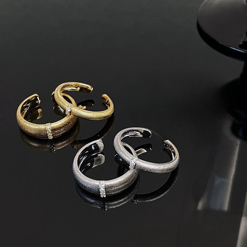 [Plain Gold Yayun] Retro Light Luxury High-End Open Ring Women'S Niche Wheat Ear Brushed Medieval Stacked Accessories