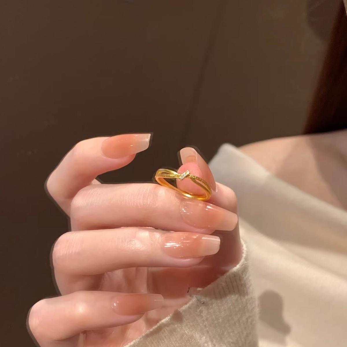 

Princess Heart Knot ~ Golden Cross Knot Ring - Women s Luxury Style Designated Elegant Ring with Gold Band