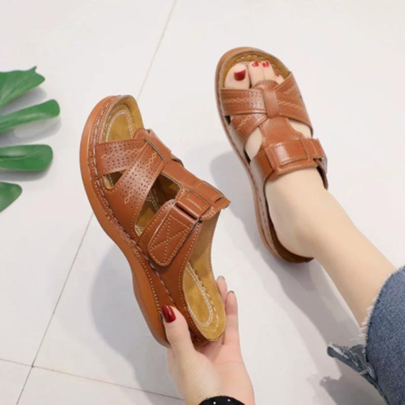 Nnü 'B's New Style Women's Slipper with Wedge Heel in Summer Car Stitching Non-slip Light Slippers