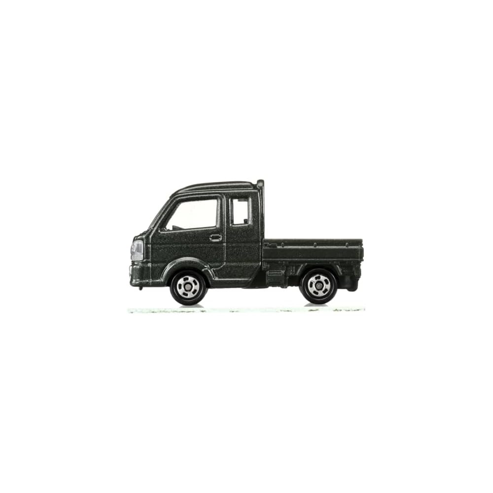 Takara Tomy Tomica No.117 Suzuki Super Carry Mini Car Toy for Ages 3 and Up