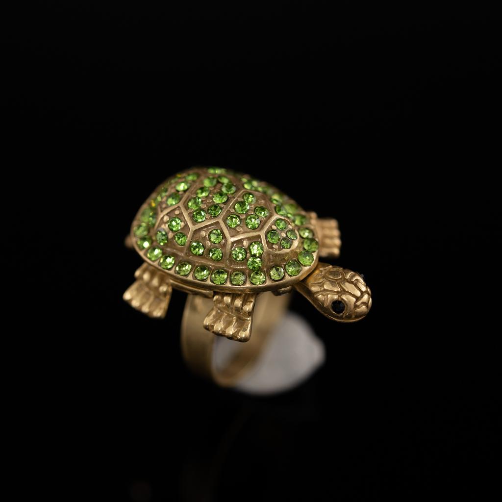 Medieval Copper Alloy Ring, Retro Court Style, High Sense Female Designer Temperament, New Ring