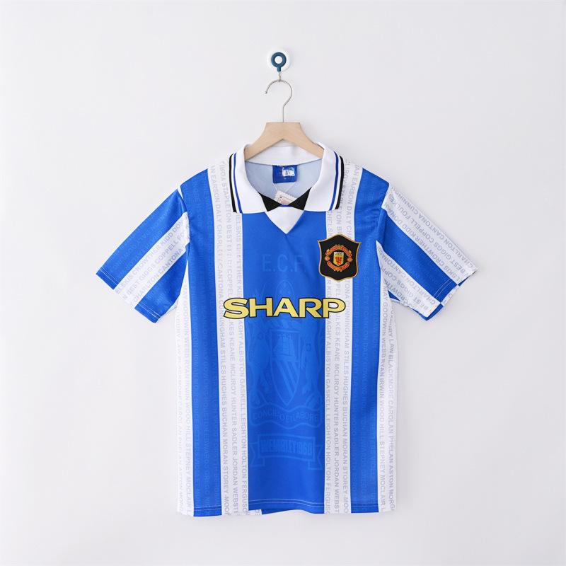 Manchester United Retro-Trikots Sporttrikots gibt es in verschiedenen Stilen, und das WM-Fußballtrikot ist ein Haarhersteller.