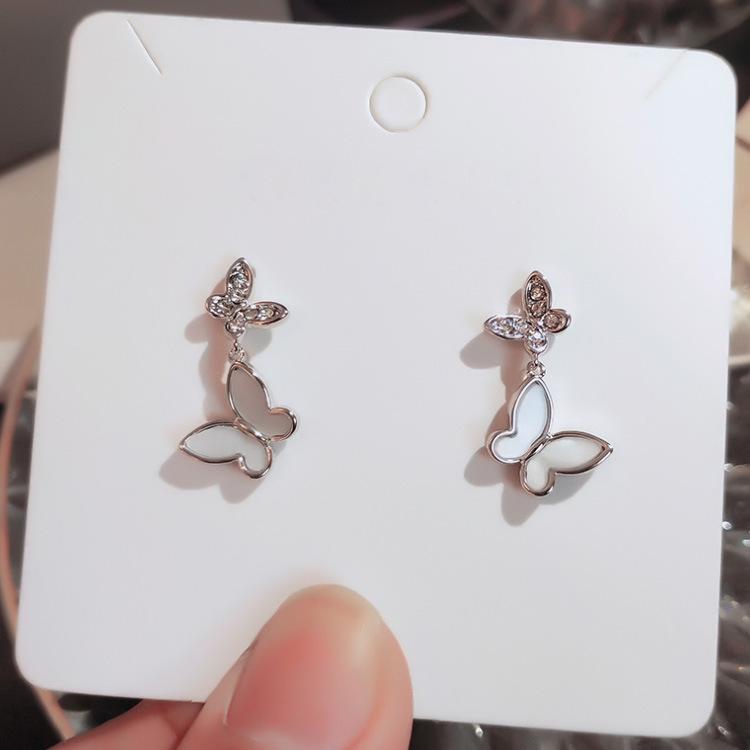 New Style Chiu Kong Windscreen Red Butterfly Pendant Earring Simple Temperament Small Personality Senior Sense Earrings