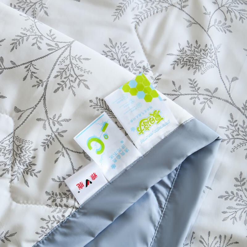 Yalu Leaf Shadow Polyester Summer Quilt