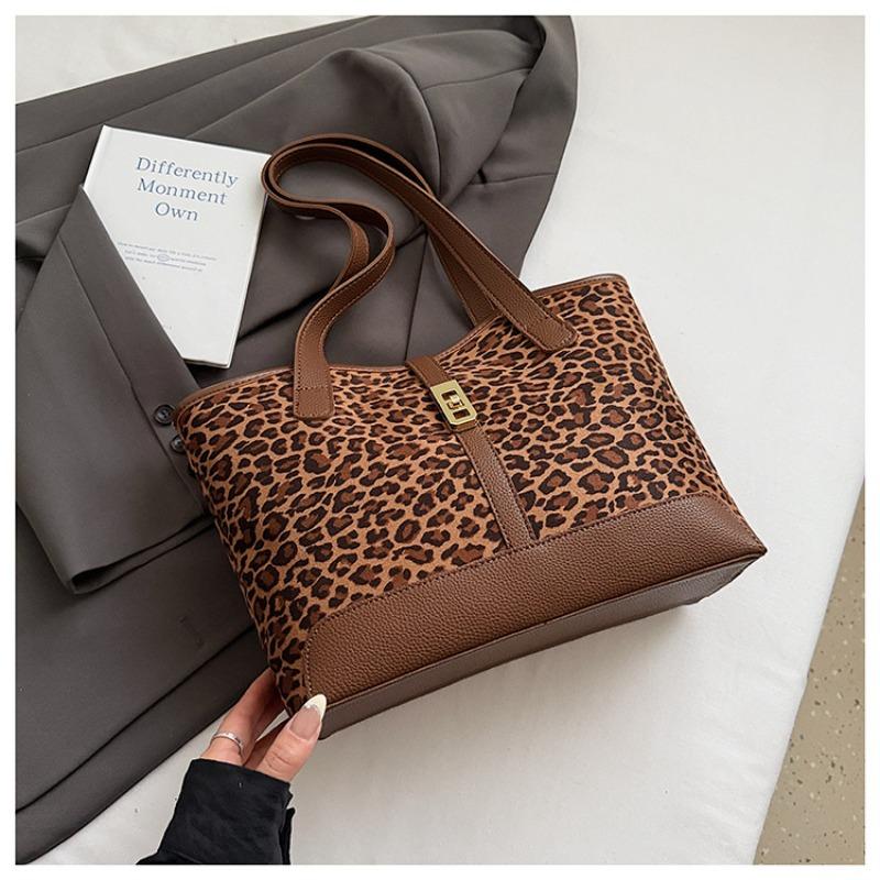 Fashionable and Sophisticated Single-shoulder Bag with A Large Capacity and Simple Design Tote Bag